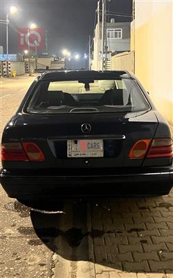 مرسيدس بنز E-Class